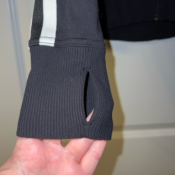 Athleta Circa Track Jacket Black White Performance Athletic Sporty Womens XS - Picture 3 of 5